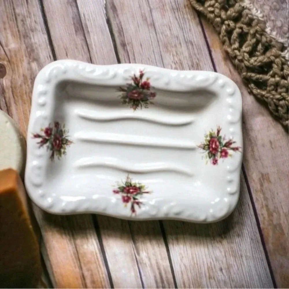Vintage Rose Rhapsody Ceramic Soap Dish Made in USA White Pink Floral NWT